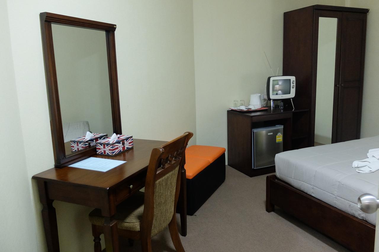 Tawanwarn Hotel Краби Экстерьер фото